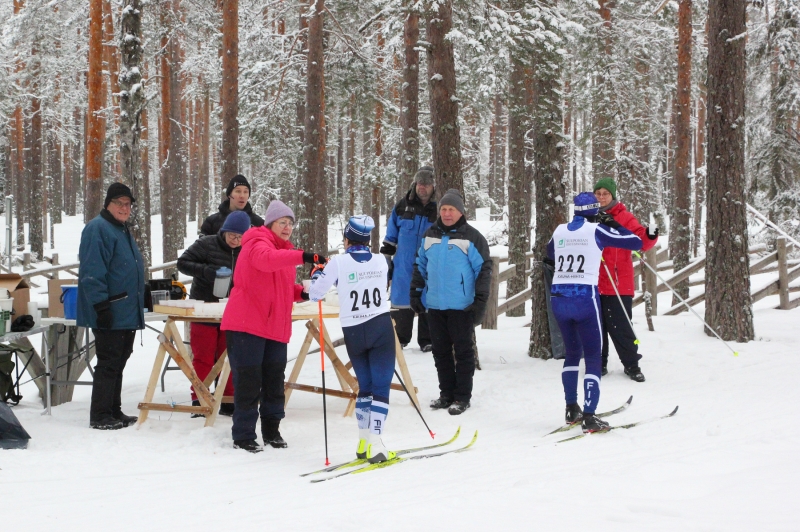 Klikkaamalla seuraava kuva