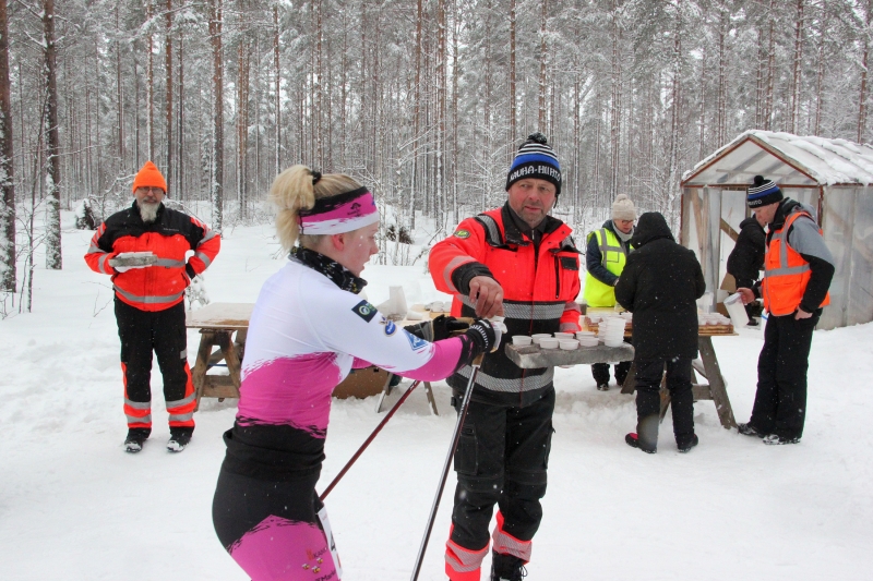 Klikkaamalla seuraava kuva