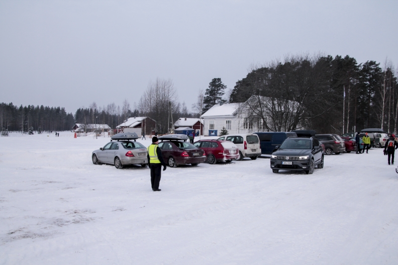 Klikkaamalla seuraava kuva