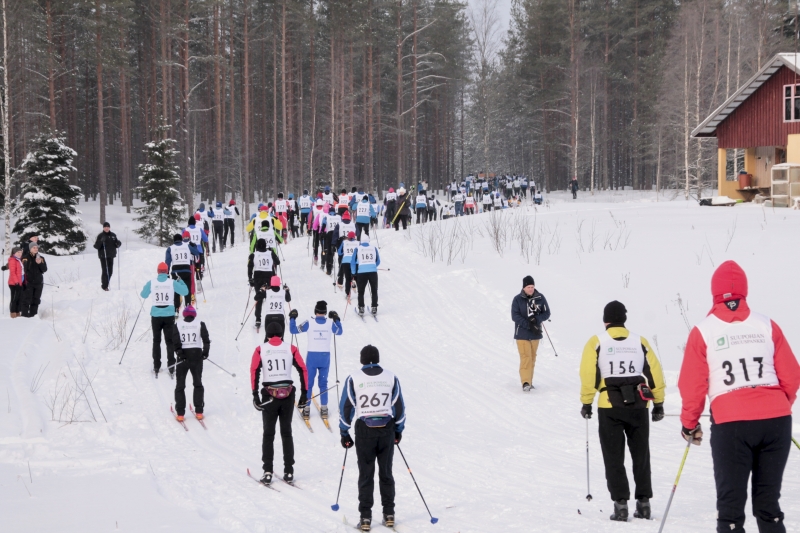 Klikkaamalla seuraava kuva