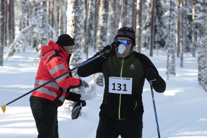 Klikkaamalla seuraava kuva