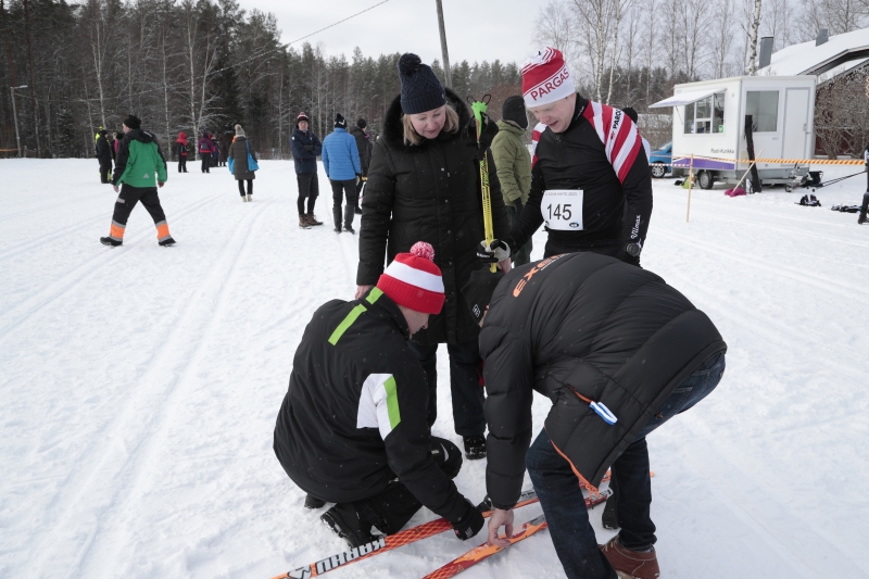 Klikkaamalla seuraava kuva