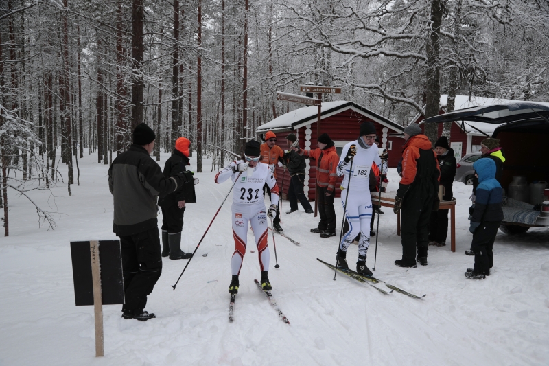 Klikkaamalla seuraava kuva