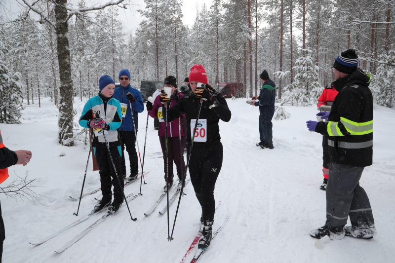 Klikkaamalla seuraava kuva