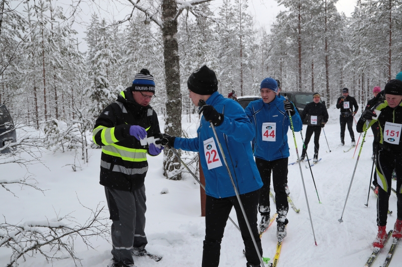 Klikkaamalla seuraava kuva